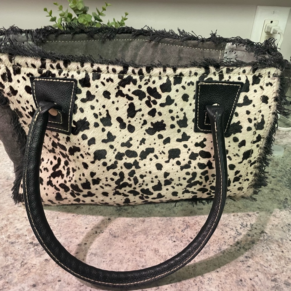 Myra bag!